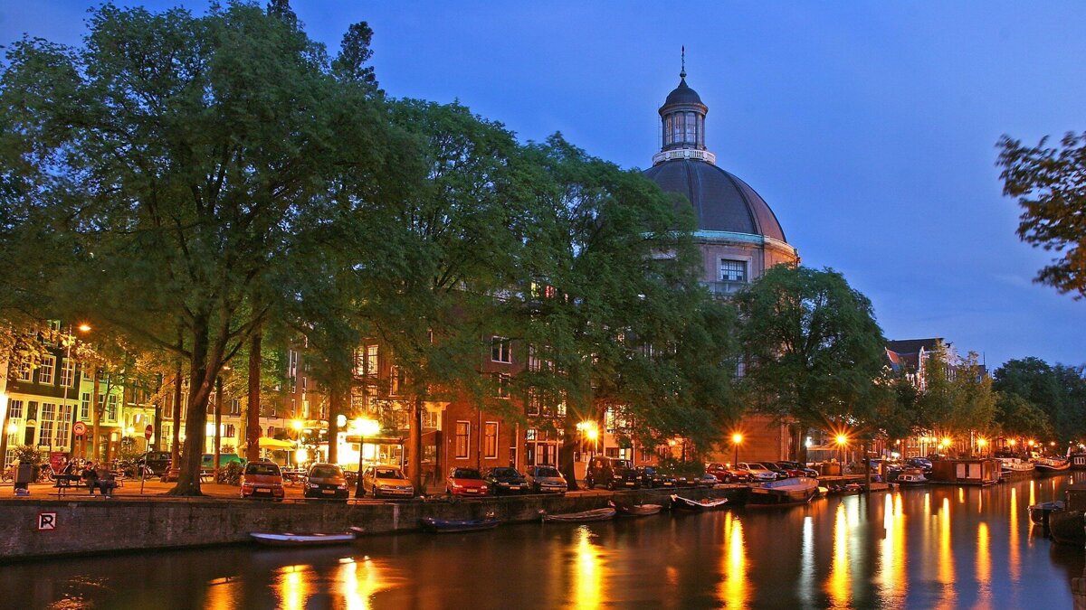 jacobbenjo-netherlands-5166907_1920 (2).jpg