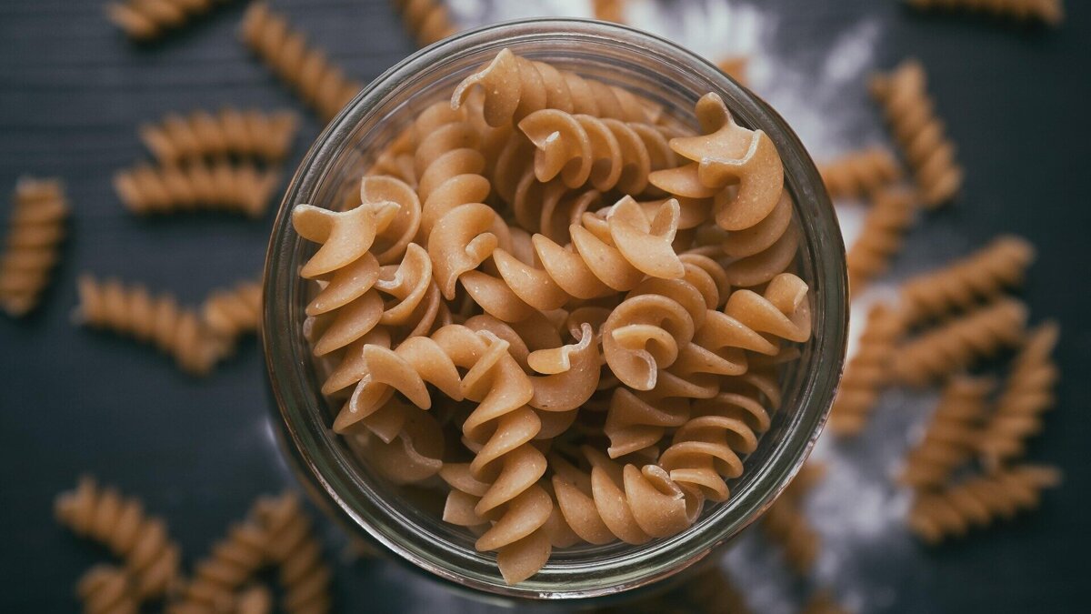 acekreations-noodle-1303003_1920