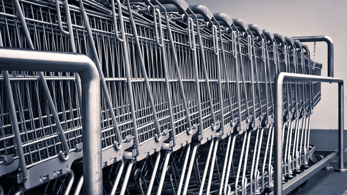 652234-shopping-carts-1275480_1920.jpg